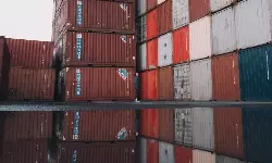 Pile of 3.5 million TEU containers likely in U.S. Pile of 3.5 million TEU containers likely in U.S.