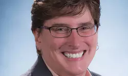 Beth Rooney named Director of The Port of New York & New Jersey Beth Rooney named Director of The Port of New York & New Jersey