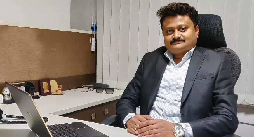 Rajesh Kapase is Trackons new CEO Rajesh Kapase is Trackons new CEO
