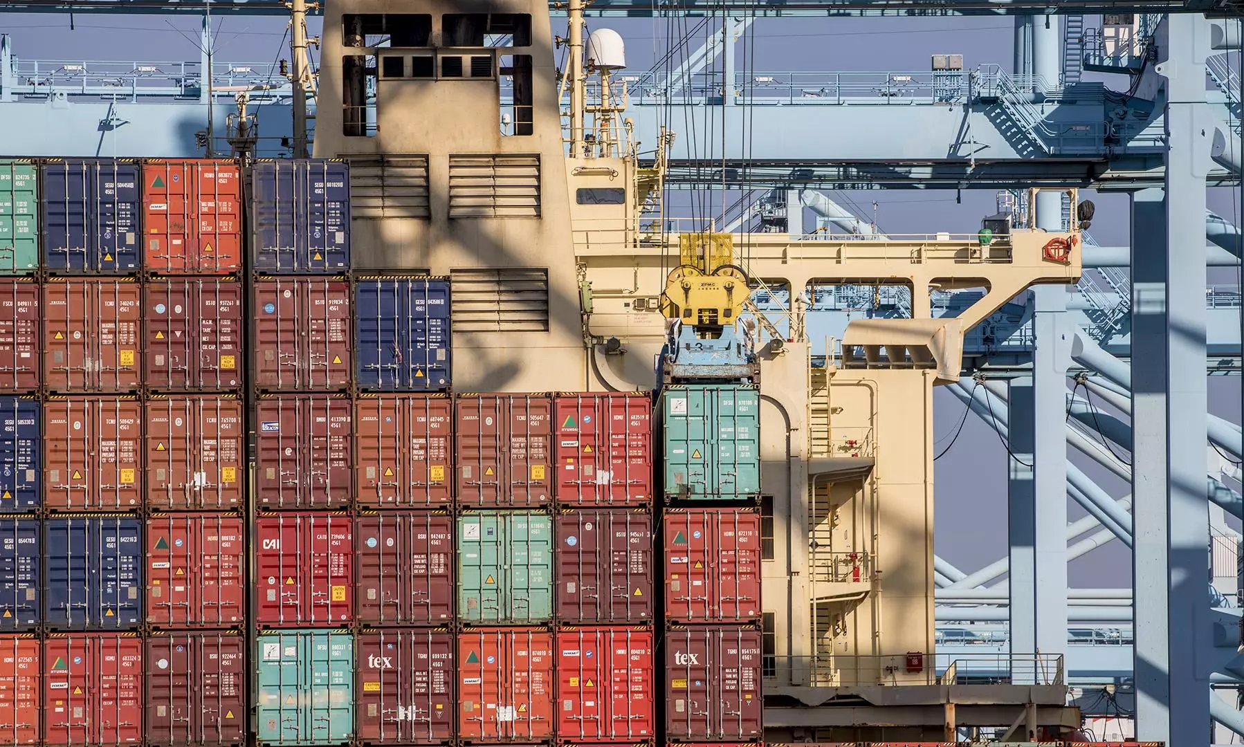 260,000 TEU not shipped from Shanghai in April: Drewry 260,000 TEU not shipped from Shanghai in April: Drewry