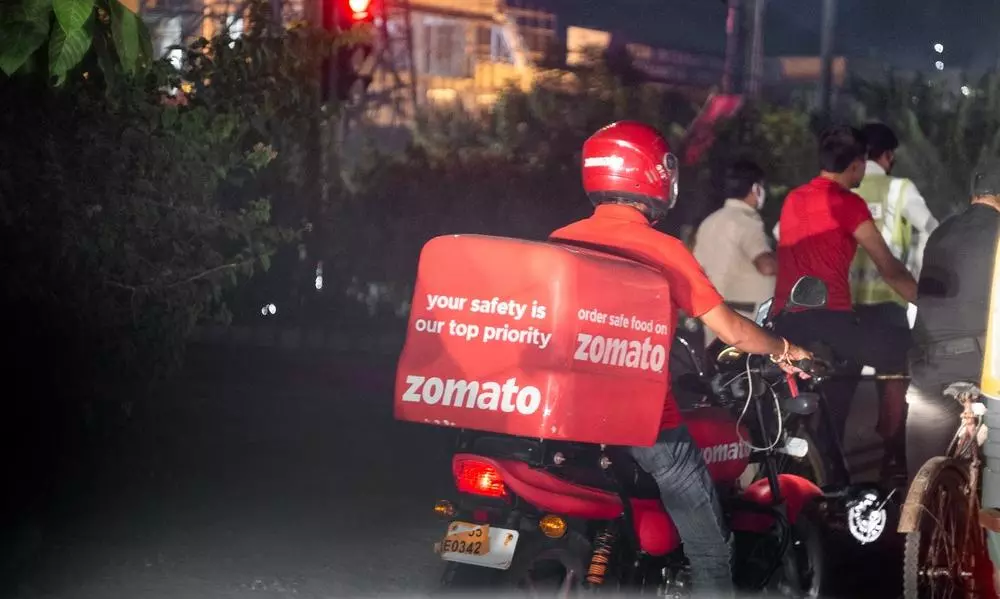 Zomato FY2022 loss widens to Rs 1,220cr