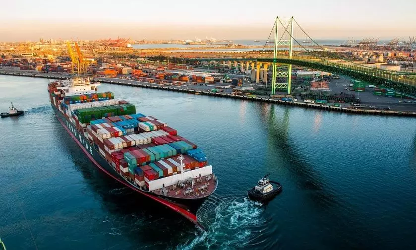 Los Angeles port has 3rd best overall month