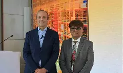 Oscar de Bok, CEO, DHL Supply Chain and Vikas Anand, Managing Director, DHL Supply Chain India. Oscar de Bok, CEO, DHL Supply Chain and Vikas Anand, Managing Director, DHL Supply Chain India.