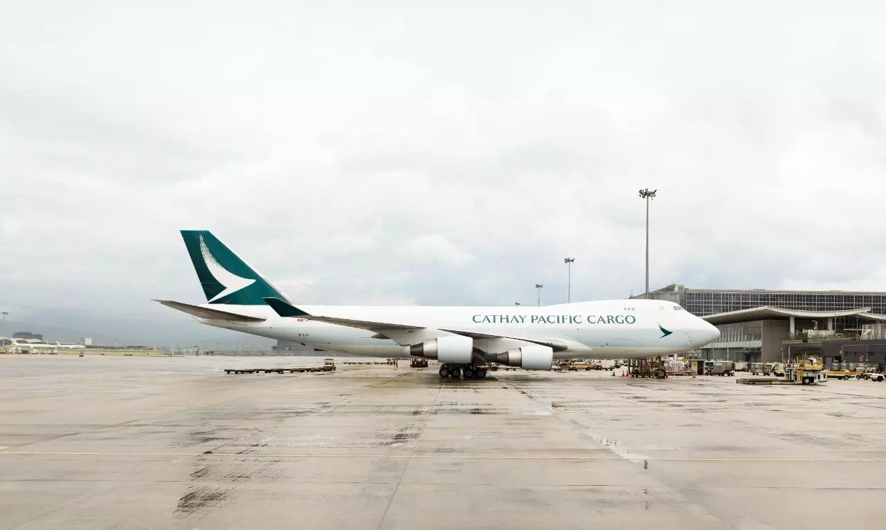 Cathay cargo carried drops 16% in August
