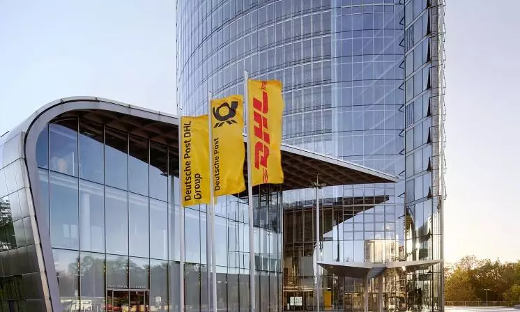 Deutsche Post DHL Group increases 2022 earnings guidance