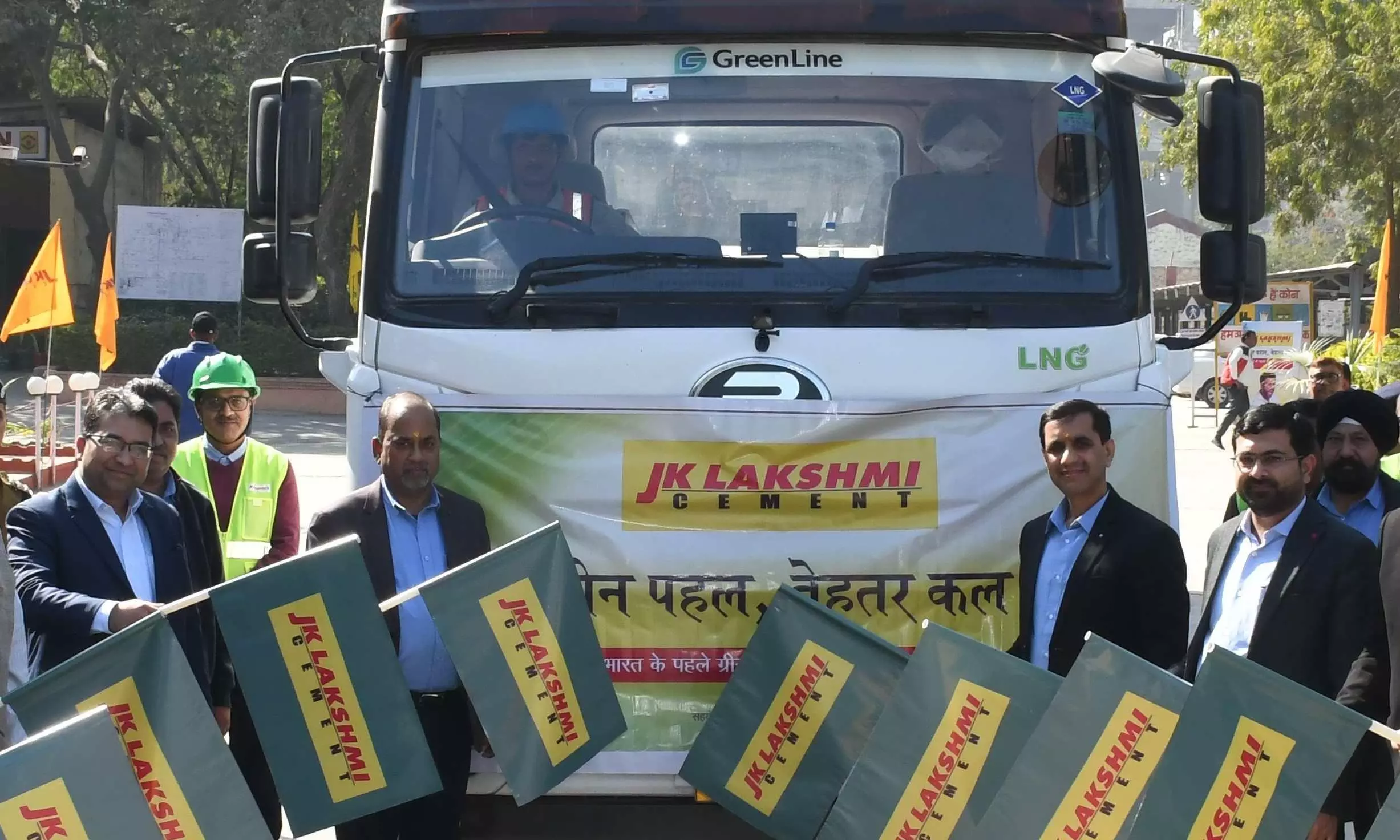 JK Lakshmi Cement ties up with GreenLine Logistics to roll out first LNG fleet in India JK Lakshmi Cement ties up with GreenLine Logistics to roll out first LNG fleet in India