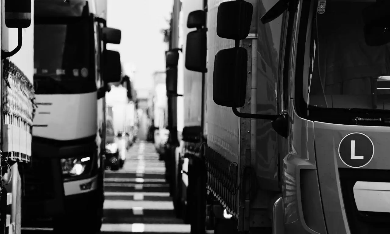 Fuel cells powered by hydrogen for trucks will be the future