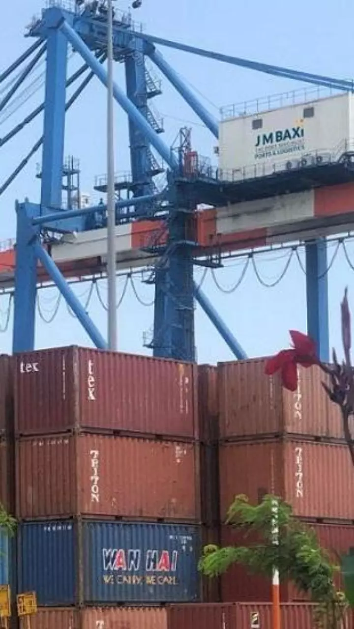 Hapag to buy 35% stake in J M Baxi