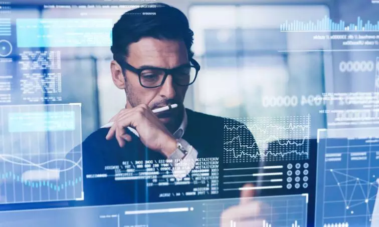 Staying ahead of game with prediction-driven supply chain management Staying ahead of game with prediction-driven supply chain management