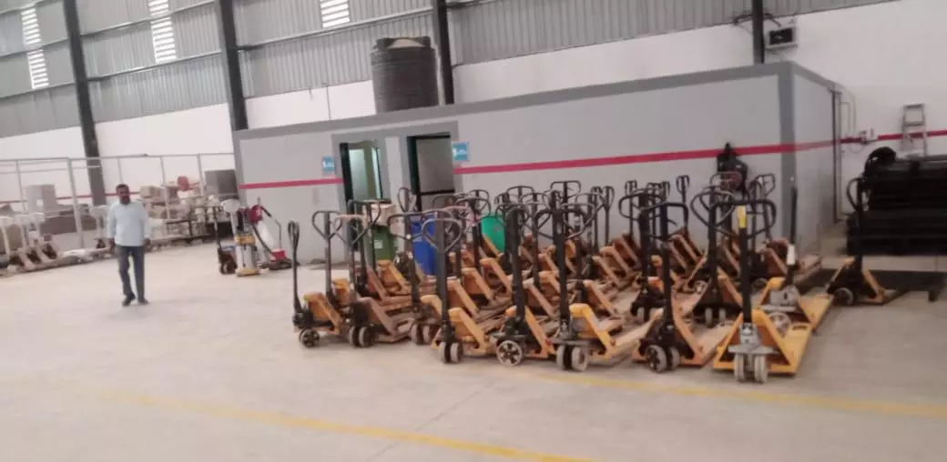 (Gati warehouse) (Gati warehouse)