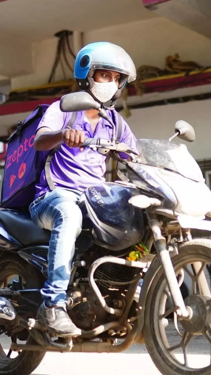 E-commerce magic: Warehousing tech, changes and more