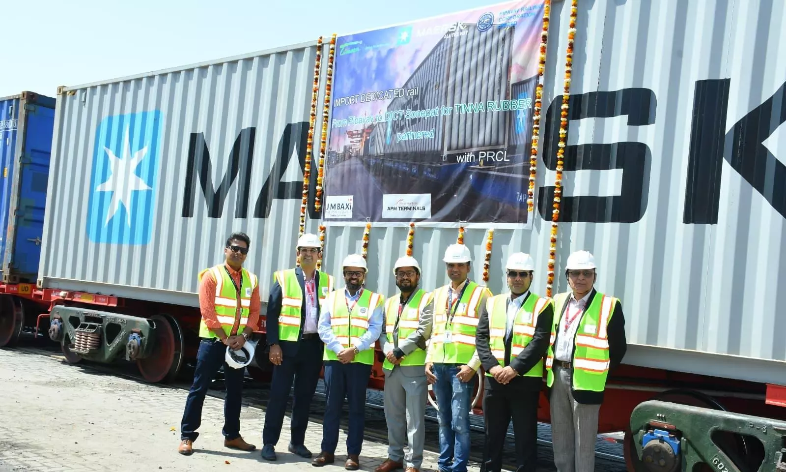 APM Terminals Pipavav facilitates Maersk’s 48-wagon rake APM Terminals Pipavav facilitates Maersk’s 48-wagon rake
