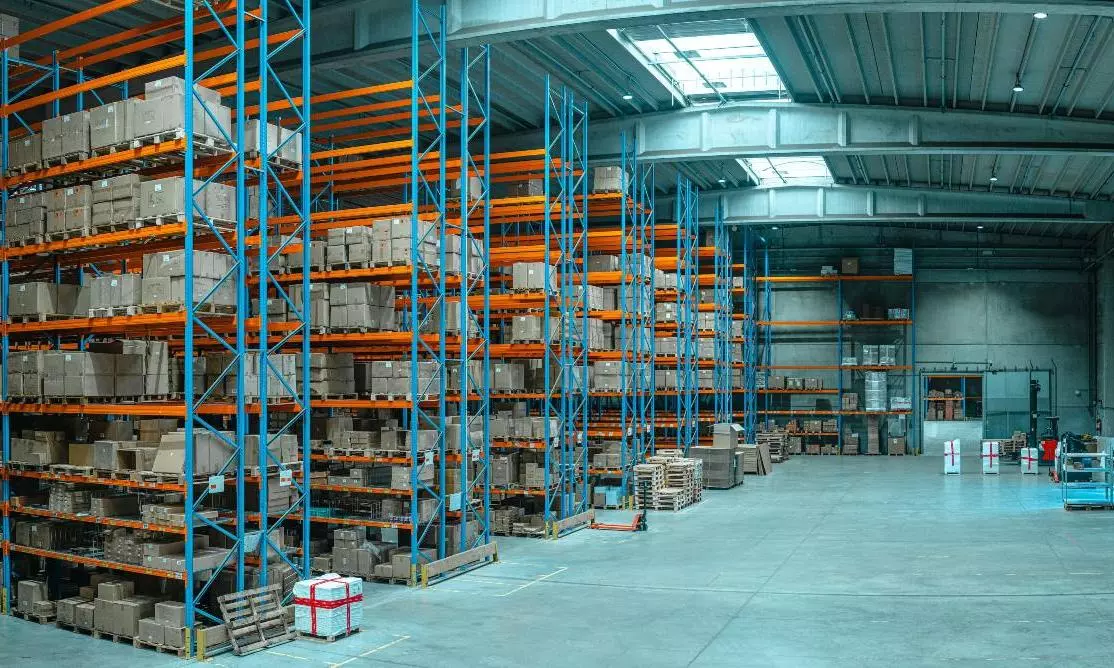 Mini-metros take center stage in warehousing revolution