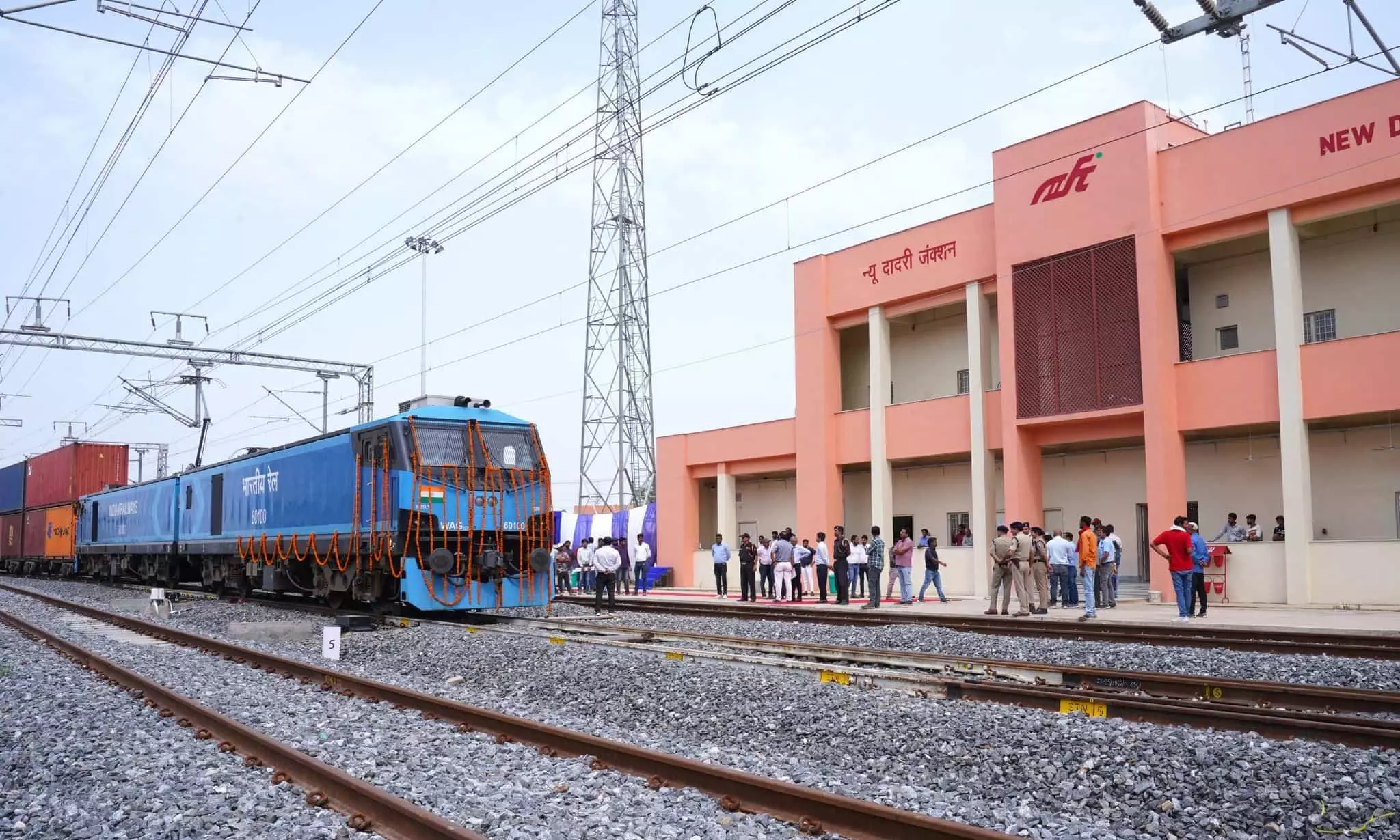 DFC achieves milestone of running 1 lakh trains DFC achieves milestone of running 1 lakh trains