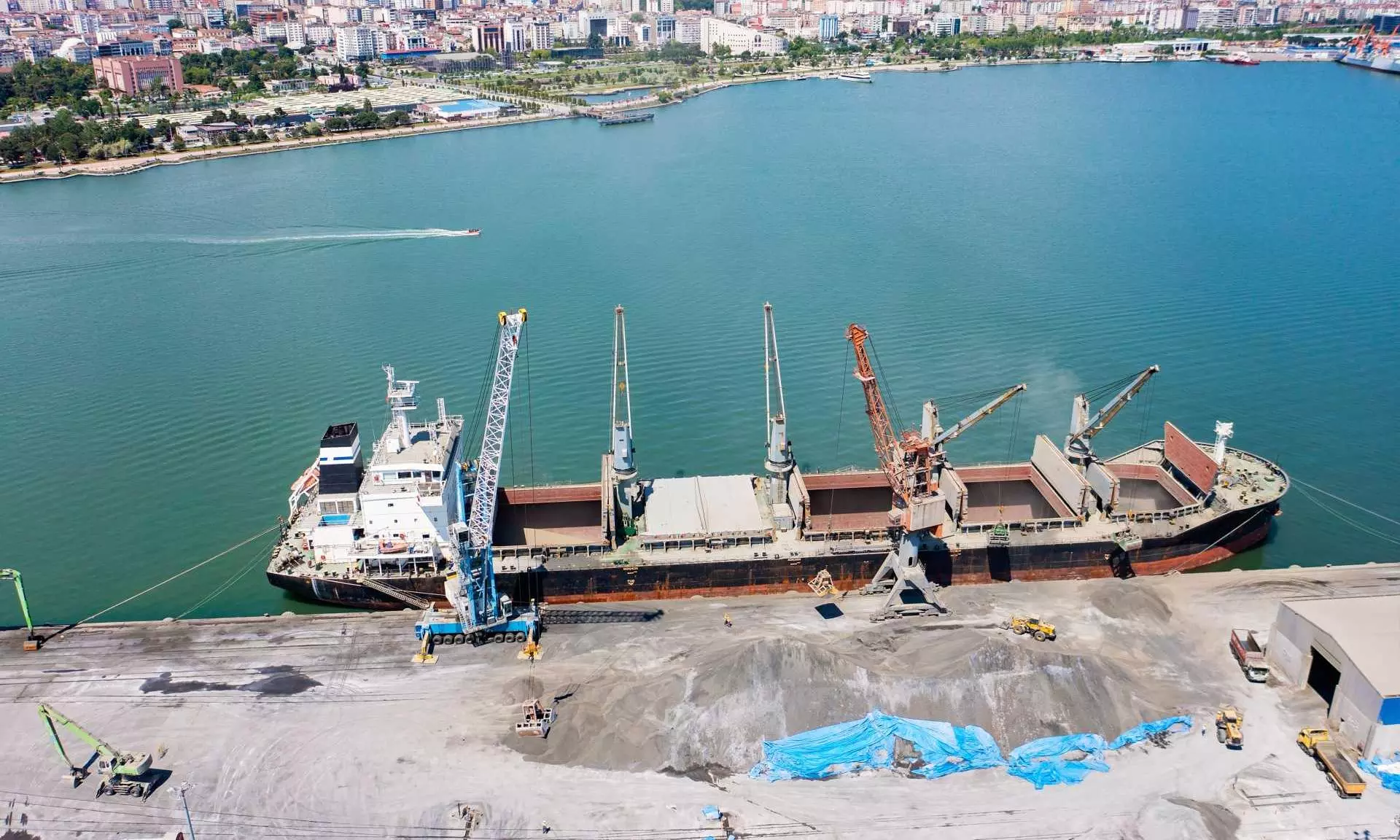 Five top trends shaping shipping and logistics industry Five top trends shaping shipping and logistics industry