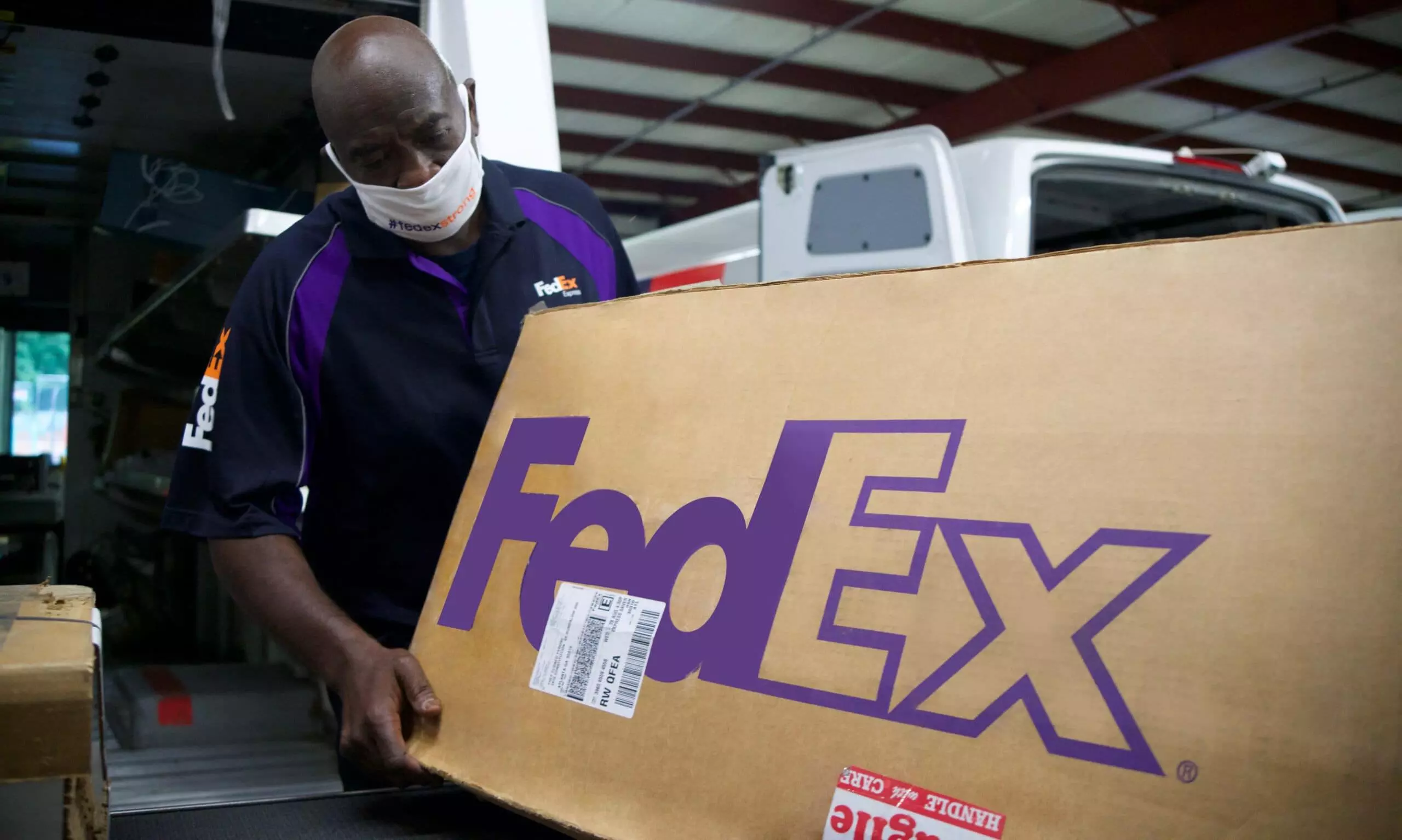 FedEx Q4 revenue at $21.9bn, ends fiscal 2023 with $90.2bn revenue