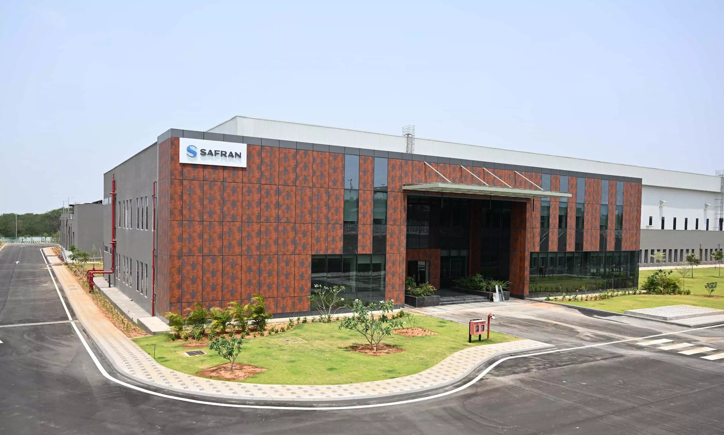 GMR Hyderabad Aviation SEZ, Safran sign MRO deal GMR Hyderabad Aviation SEZ, Safran sign MRO deal