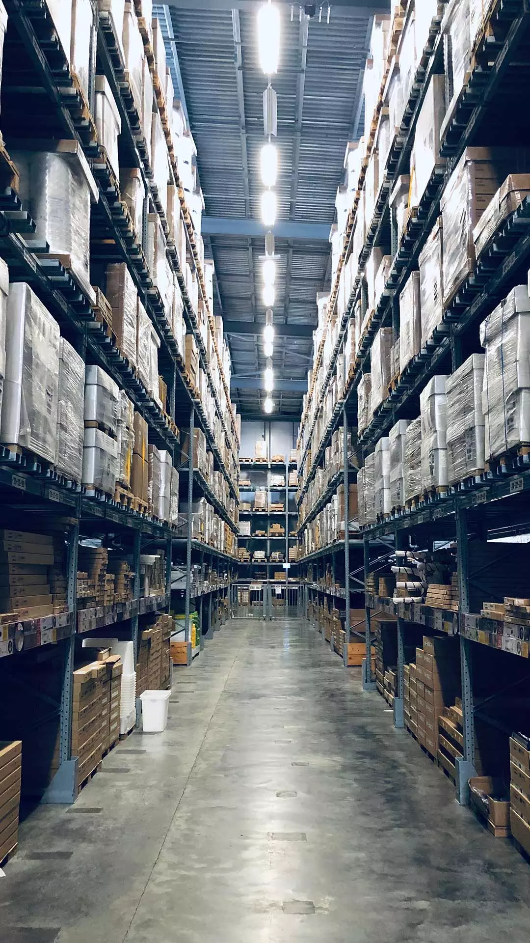 3PL, automobile, e-commerce demand to support warehousing growth