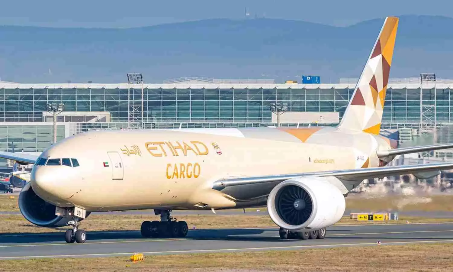 Etihad Cargo improves performance measures in first half of 2023