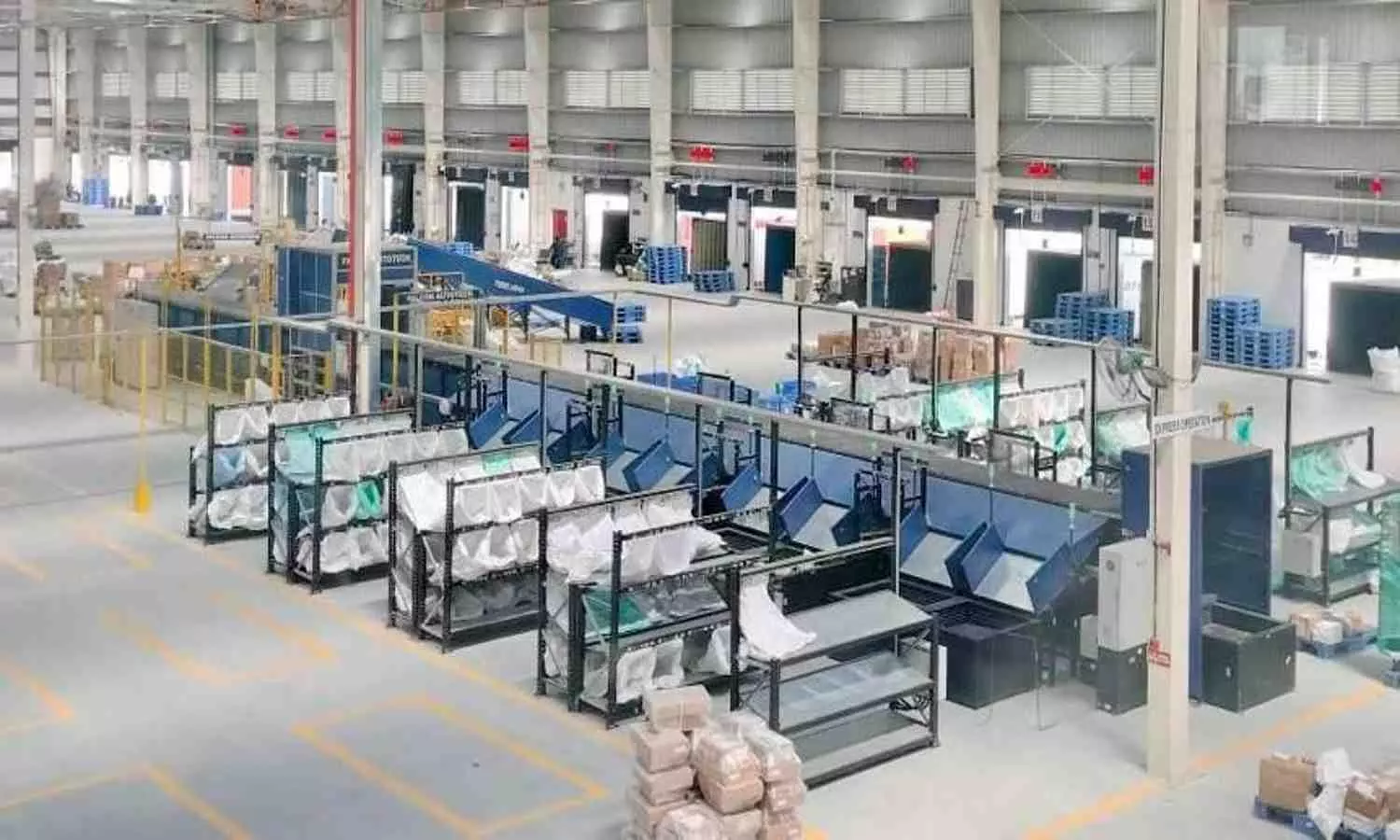 Falcon Autotech, DTDC partner to automate parcel sorting operations Falcon Autotech, DTDC partner to automate parcel sorting operations