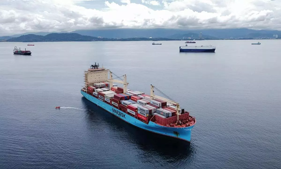Maersk completes 1st multimodal sea-air solution via Oman