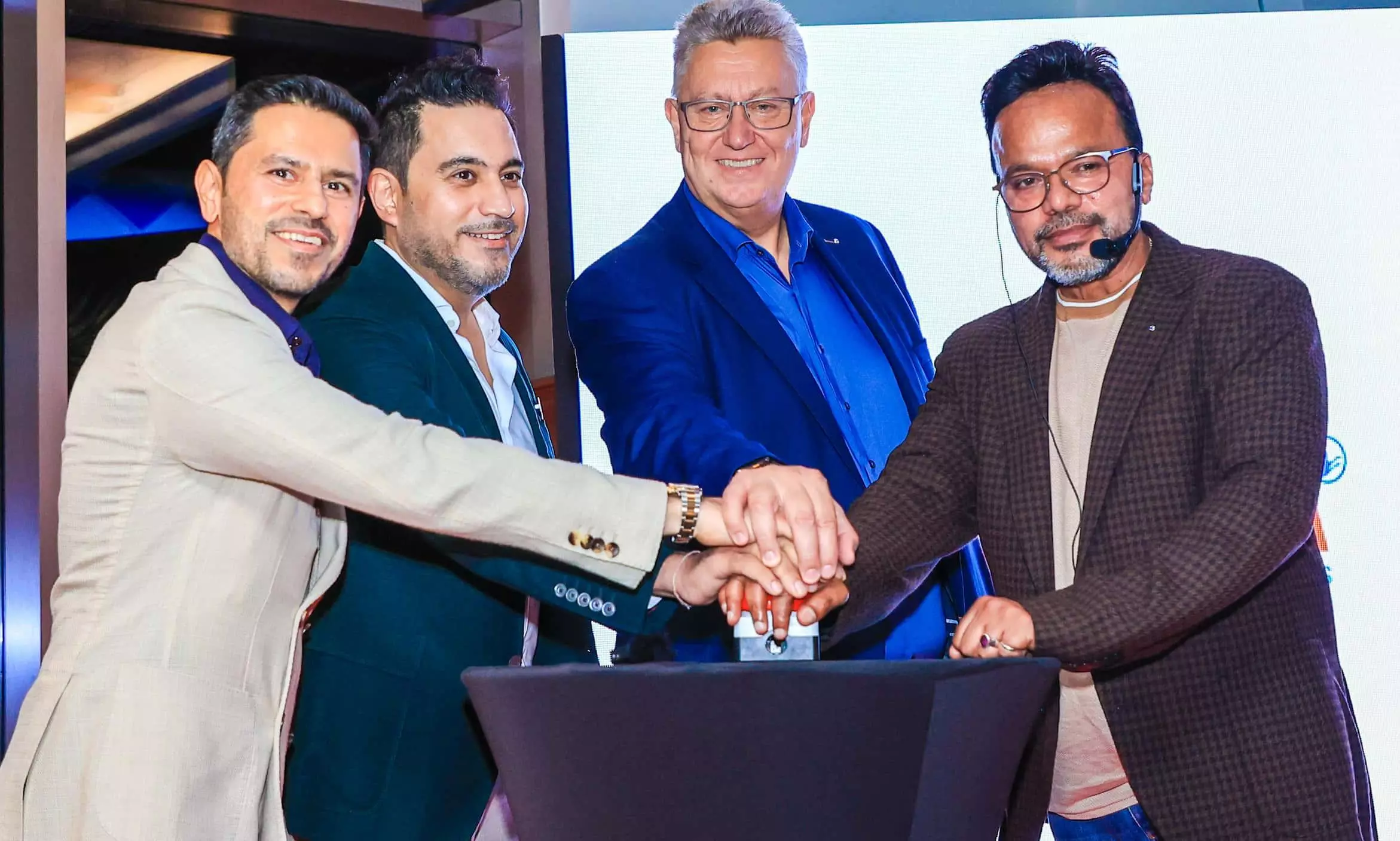 Hellmann expands road business in Middle East with HellmannATS Hellmann expands road business in Middle East with HellmannATS