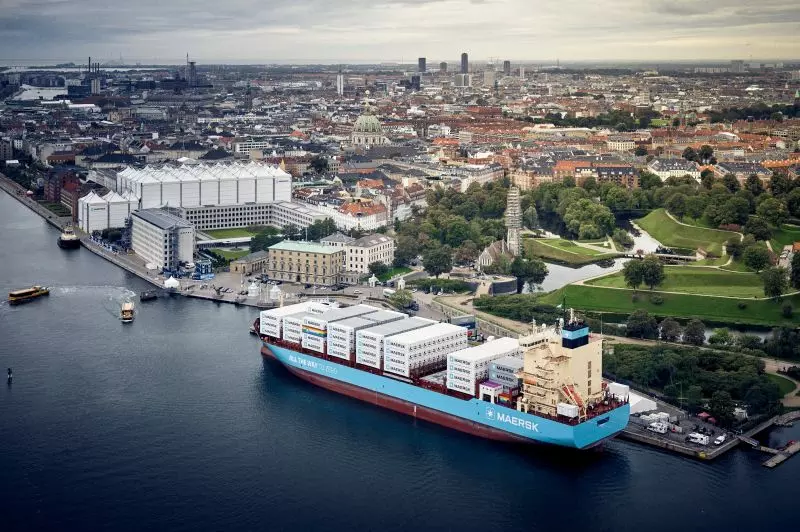 Maersks methanol-powered ship anchored in Copenhagen Maersks methanol-powered ship anchored in Copenhagen