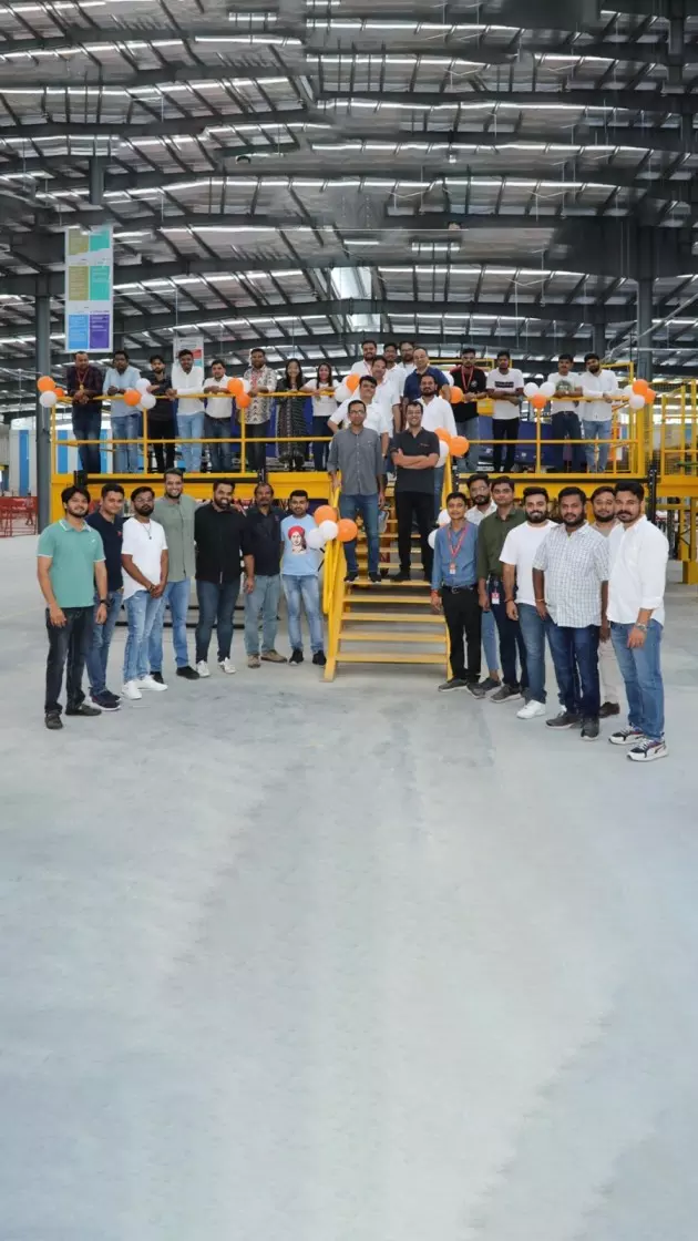 Shadowfax opens its largest fulfilment centre in Surat
