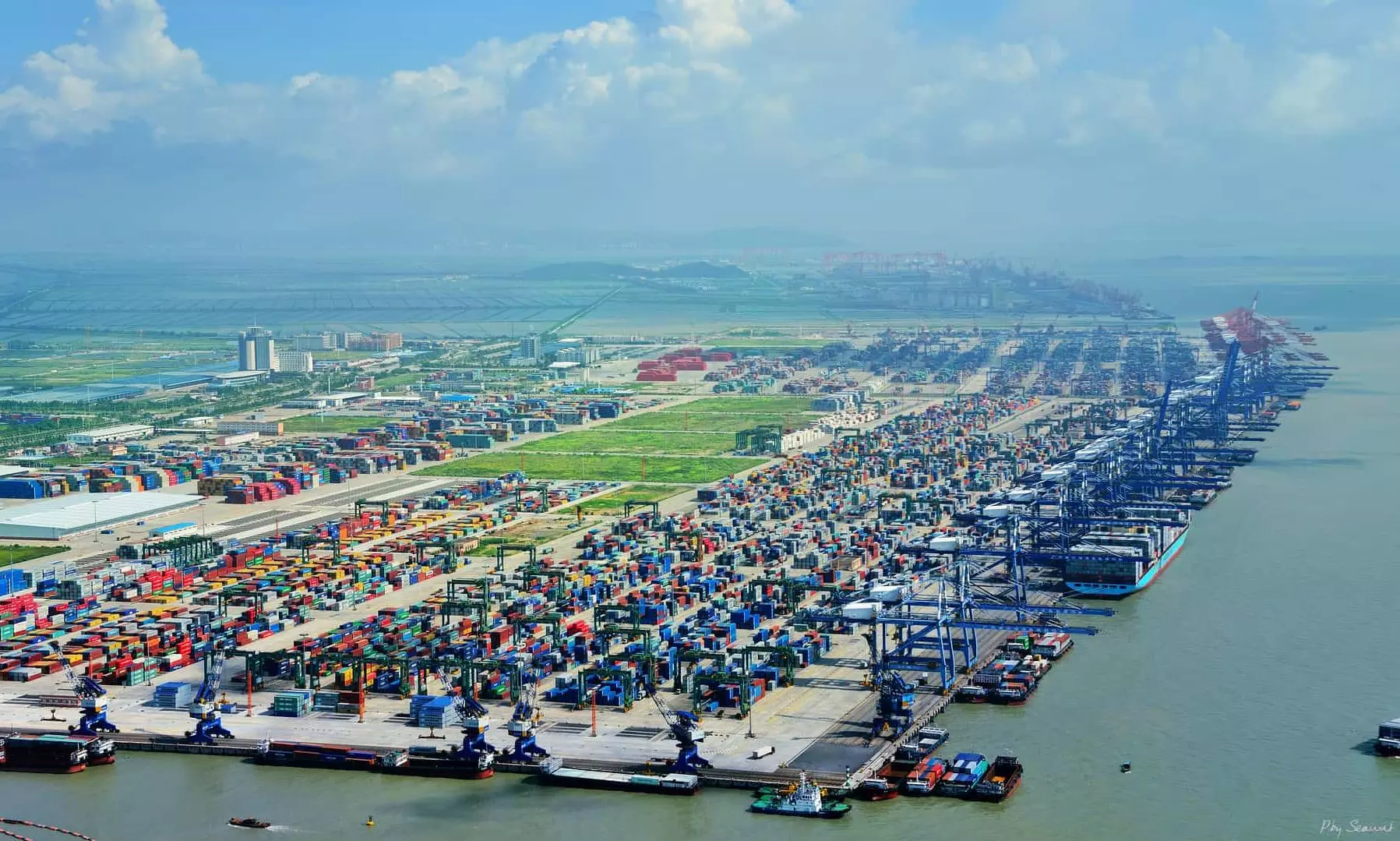 Chinas export dominance to push container repositioning: Drewry