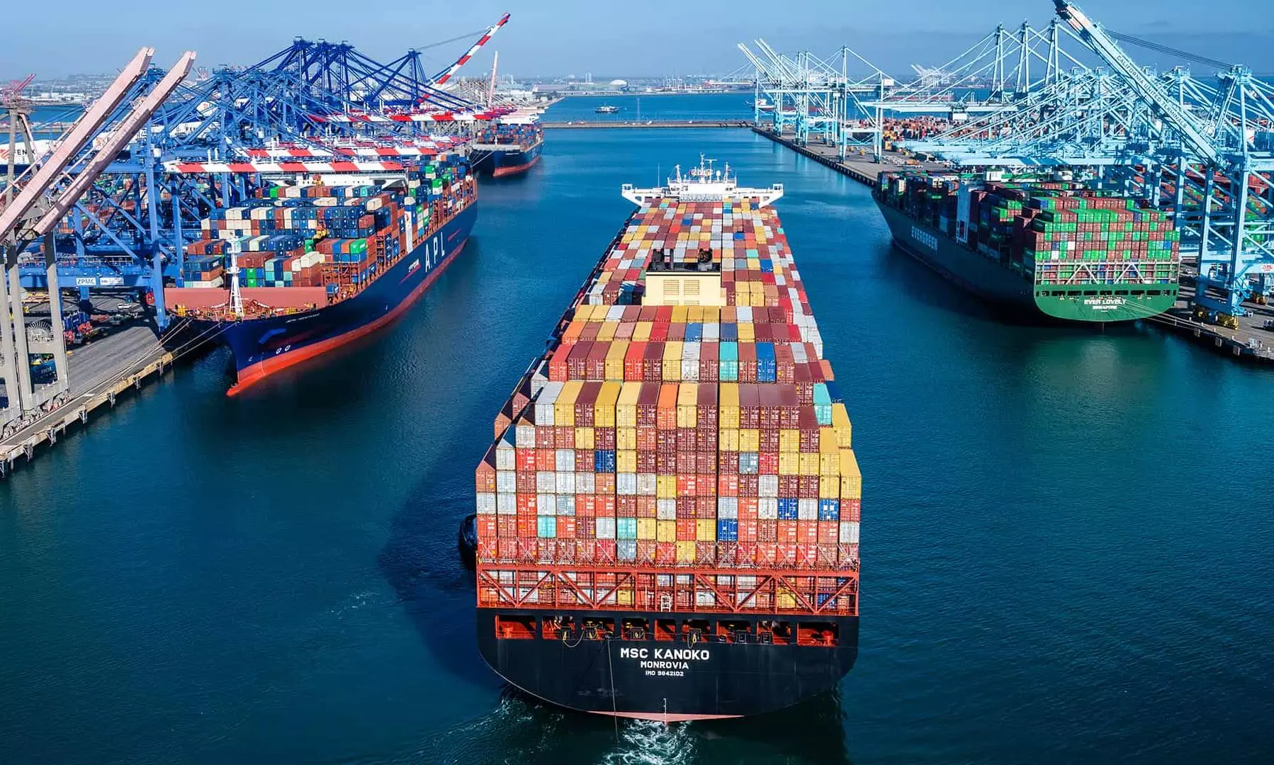 Port Of Los Angeles cargo volume increases in September