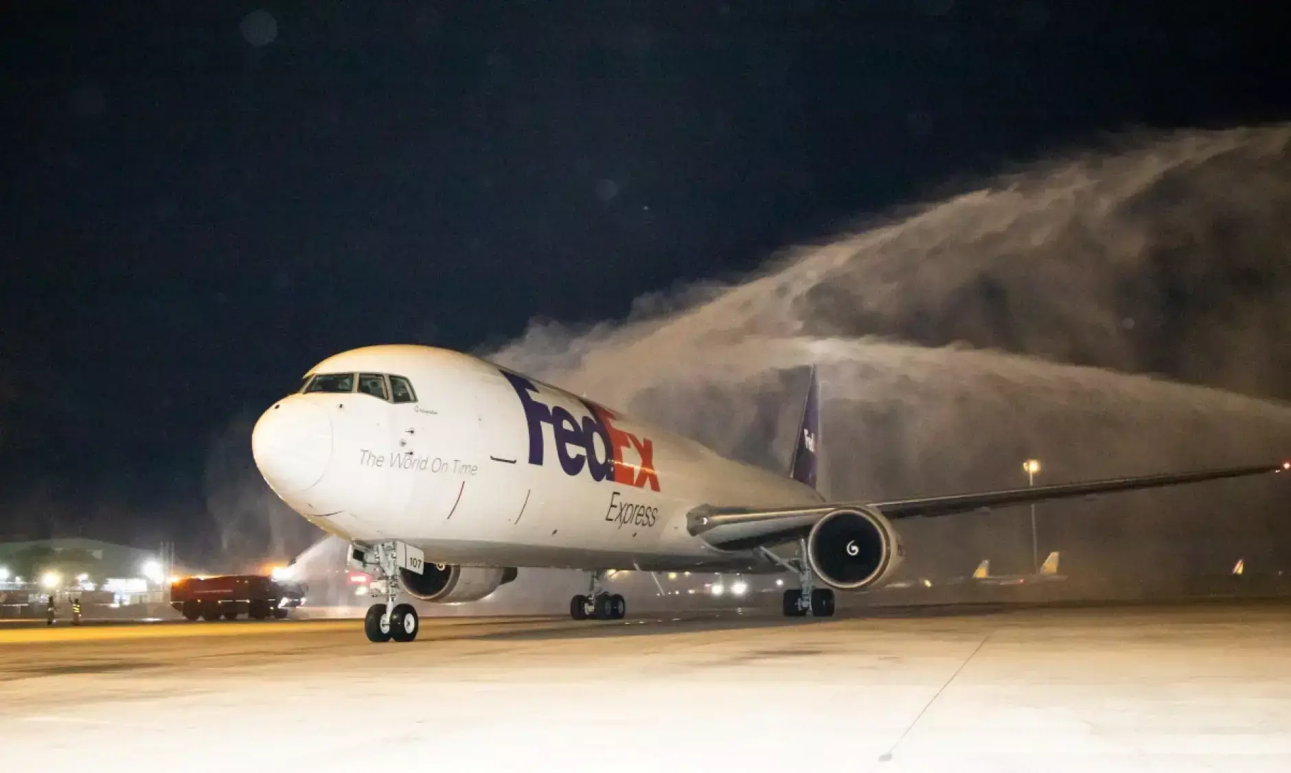 FedEx improves transit to India with new Vietnam service