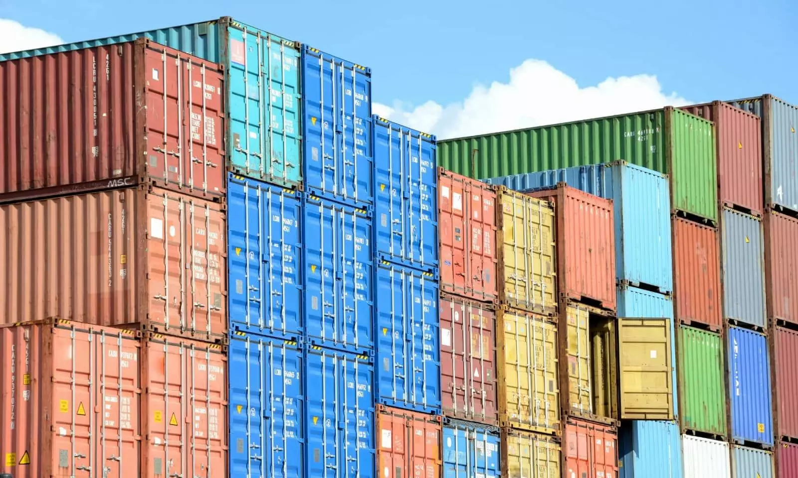 Shipping containers to post two consecutive years of decline: Drewry