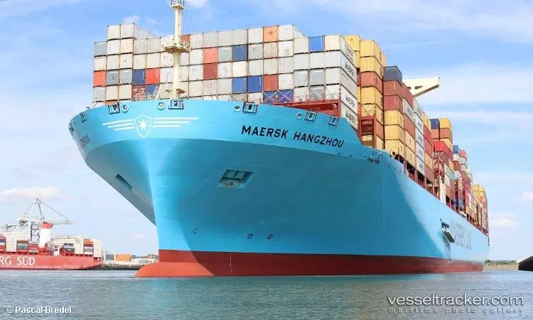 Maersk Hangzhou hit in Red Sea