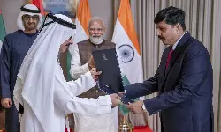 DP World plans to invest $3bn in Gujarat for logistics services DP World plans to invest $3bn in Gujarat for logistics services