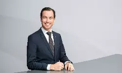 Tobias Burger is COO, Air & Sea Logistics, Dachser Tobias Burger is COO, Air & Sea Logistics, Dachser