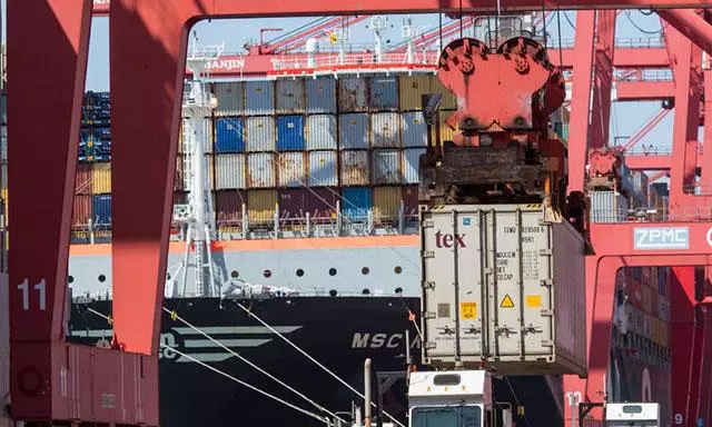 LA Port Feb volume jumps 60%, LB Port volume up 24% LA Port Feb volume jumps 60%, LB Port volume up 24%