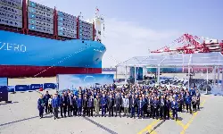 Astrid Maersk arrives in Shanghai for 1st green methanol bunkering in China Astrid Maersk arrives in Shanghai for 1st green methanol bunkering in China