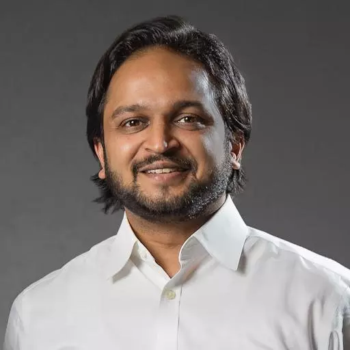 “We continuously improve route planning to reduce fuel consumption and carbon emissions. As a result, our clients have saved 12 million kg in greenhouse gas emissions.” - Nishith Rastogi, Founder and CEO of Locus. 