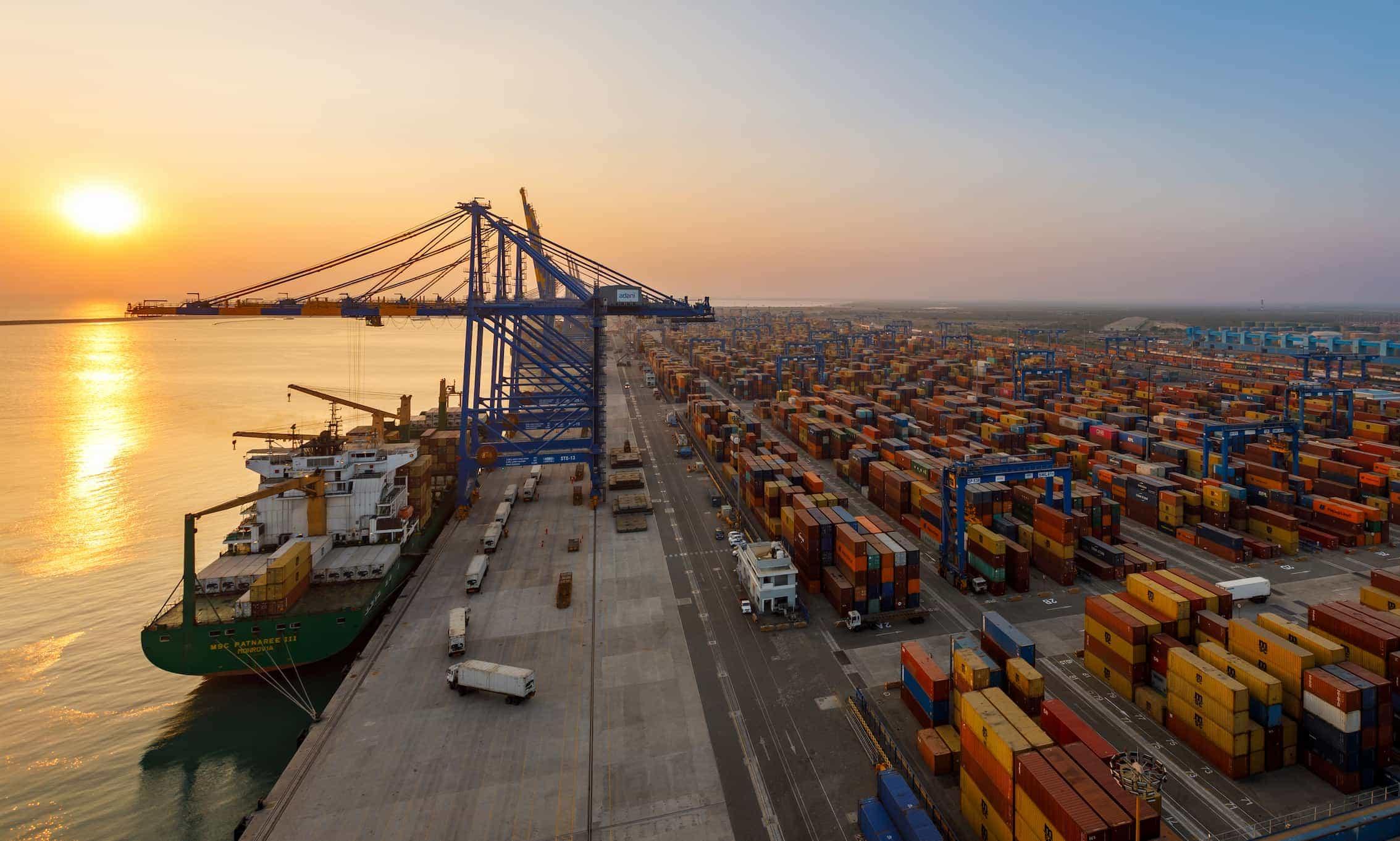 August merchandise exports decline 9% August merchandise exports decline 9%