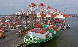 Strike cripples US East Coast ports Strike cripples US East Coast ports