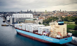 Maersk signs long-term methanol sourcing deal for ocean fleet Maersk signs long-term methanol sourcing deal for ocean fleet