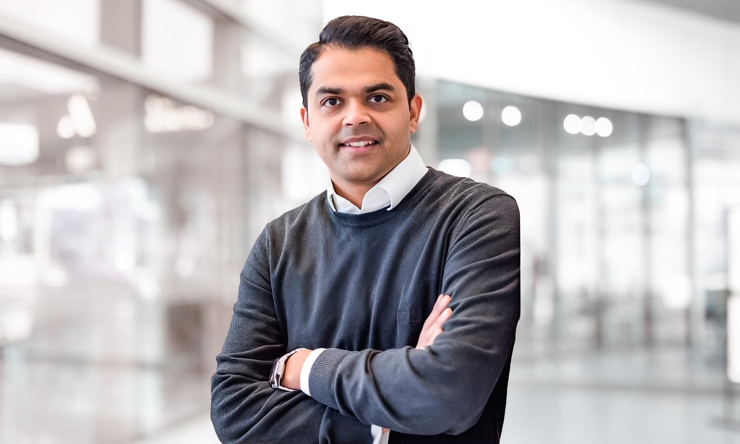 How Mercedes-Benz is using AI to manage...