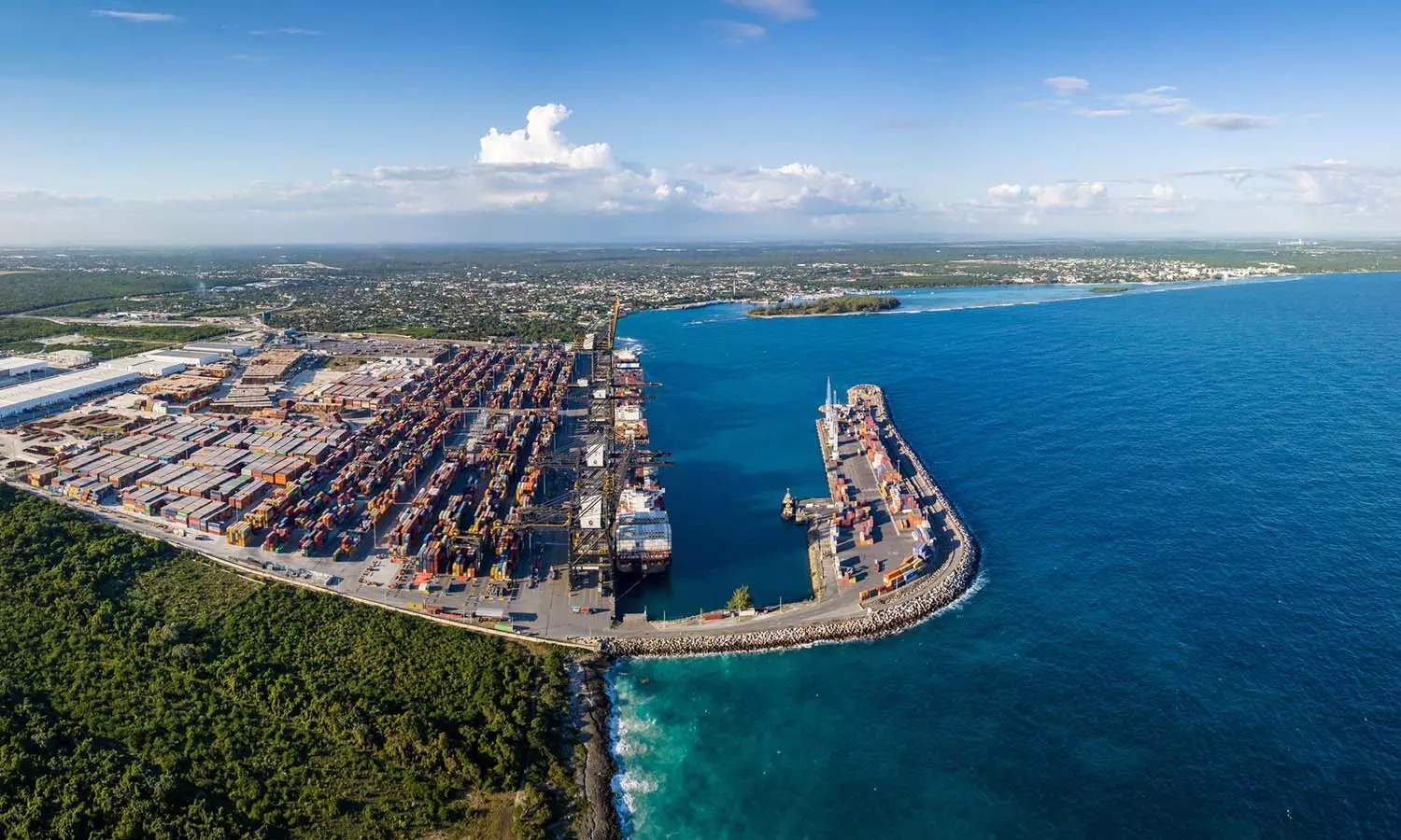 DP World expands Dominican port with $760M trade zone investment DP World expands Dominican port with $760M trade zone investment
