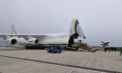 Antonov airlift delivers 3 Apache helicopters to Indian Army Antonov airlift delivers 3 Apache helicopters to Indian Army