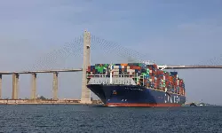 Suez Canal traffic resumes as CMA CGM Benjamin Franklin transits