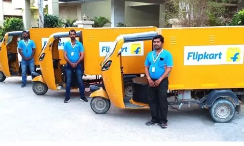 Flipkart EV fleet crosses 20,000; launches pilots long-haul electric truck