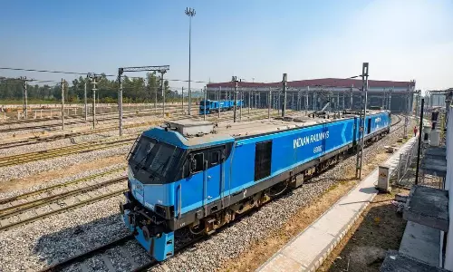 Alstom wins ₹652 crore contract to maintain 300 WAG-12B locomotives