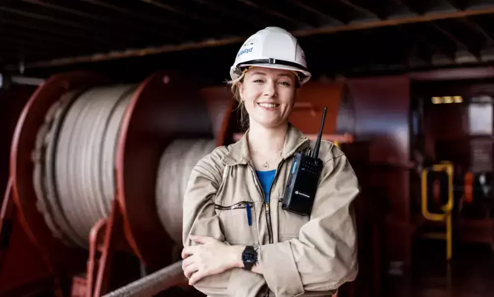 Hapag-Lloyd launches Shefarer Program to boost women at sea Hapag-Lloyd launches Shefarer Program to boost women at sea