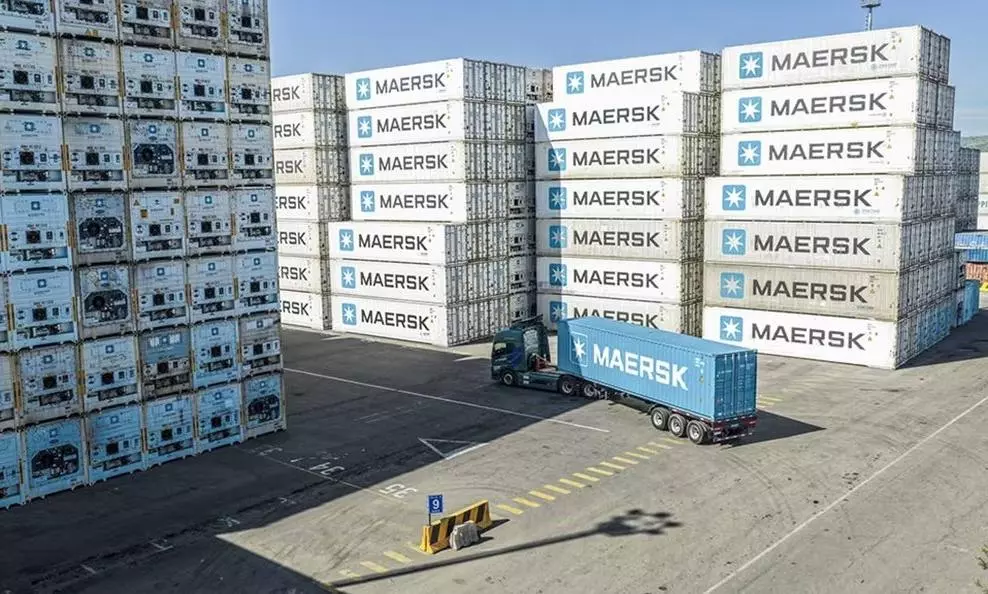 Maersk rolls out next-generation IoT devices across reefer fleet Maersk rolls out next-generation IoT devices across reefer fleet