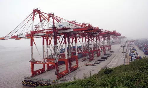 Shanghai overtakes London in global shipping centre rankings Shanghai overtakes London in global shipping centre rankings